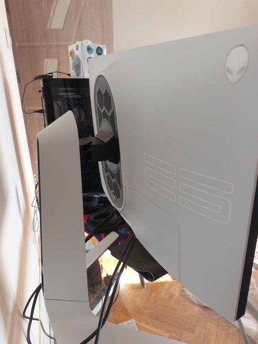 Monitor Gaming LED IPS Dell Alienware 24.5'', FHD, 240Hz, 1ms, G-SYNC®