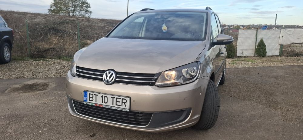 Vand Volkswagen VW Touran 2012, 1.6 TDI, 105CP, Euro5