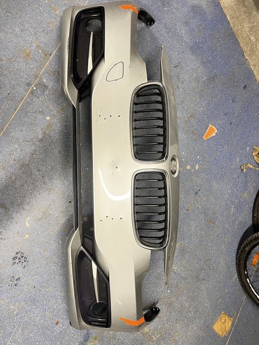 Bara fata F30 BMW
