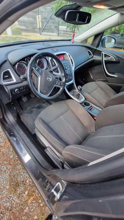 Opel astra J 2.0Cdti