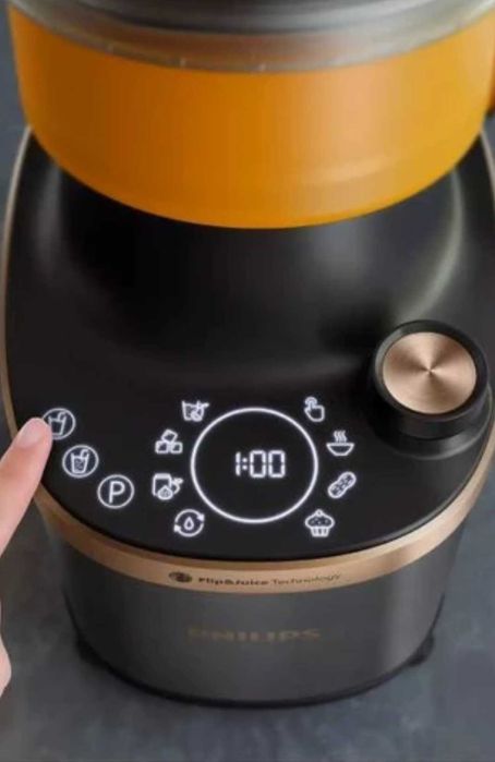 Чисто нов блендер Philips HR3770/00