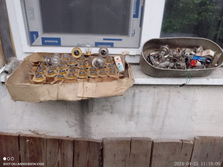 Продам электро лампочки