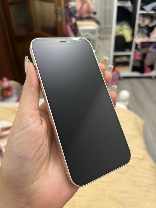 Iphone 12 128 gb куплен у официалов