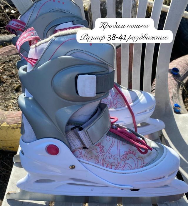 Продам коньки для девочек