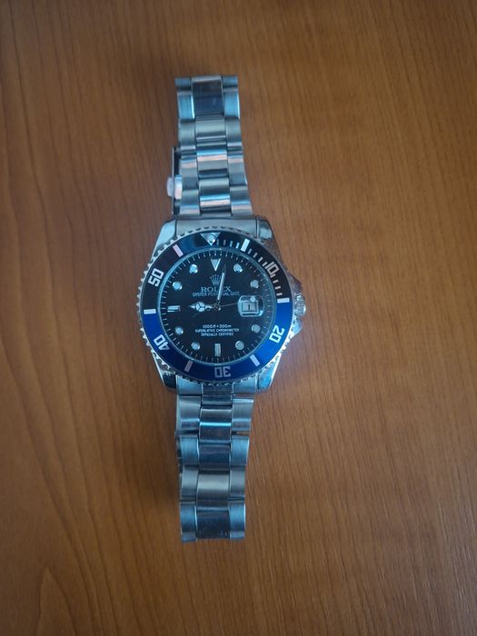 Ceas metal nepurtat nou