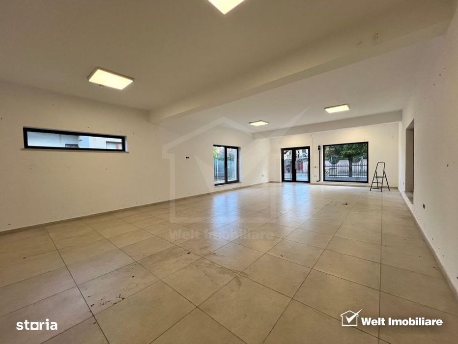 Spatiu comercial 96mp, parcari si curte exterioara, zona Str. Maramure
