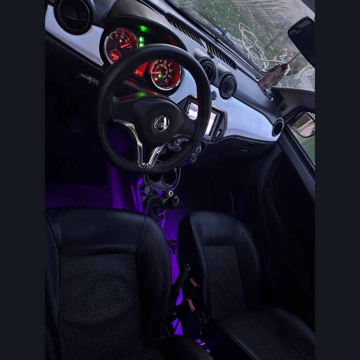 Aixam City 2018 City [negociabil]-Alb Perlat, Bord Alb, Microcar