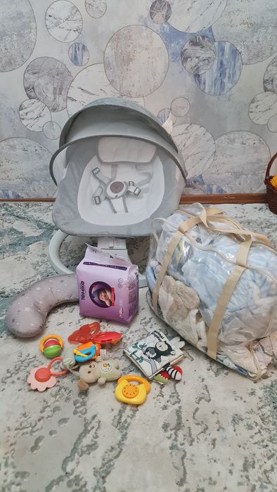 Вещи на мальчика от рождения + памперсы