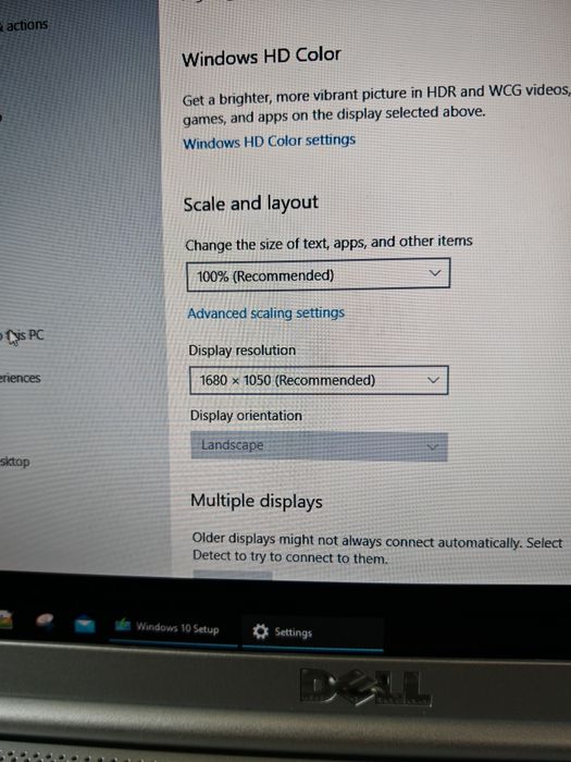Vând laptop Dell Inspiron 1525 15.4" Intel core 2 duo, 4GB, 120GB SSD