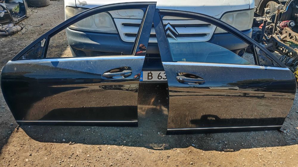 Предна задна врата лява дясна Мерцедес W204 C class Mercedes врати