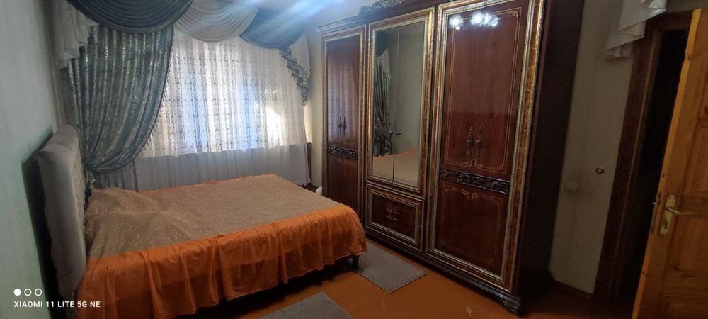 Sergili 6 . 5 xonali uy sotiladi