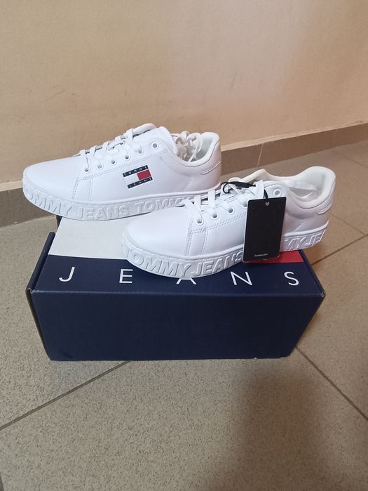 Оригинални Tommy Jeans обувки