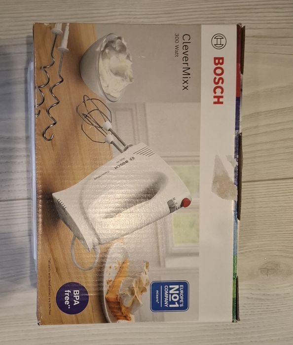 Миксер bosch бял