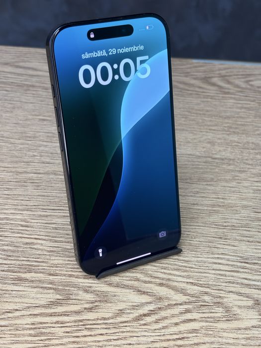 iPhone 16 Pro, memorie internă 256GB, sanatate baterie 93%