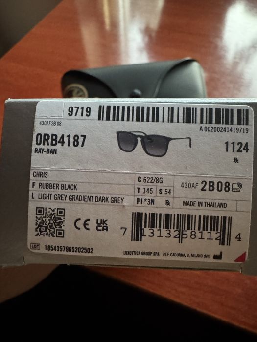 Ochelari de soare Ray-Ban Chris RB4187 Unisex