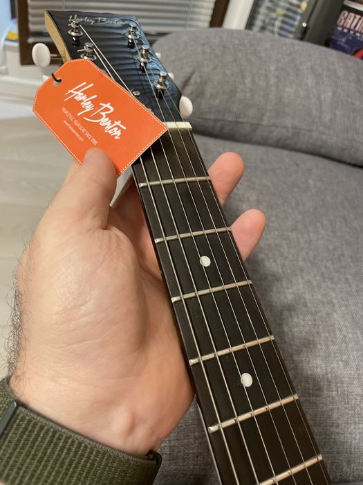 Chitara electrică Harley Benton DC Junior TV Yellow