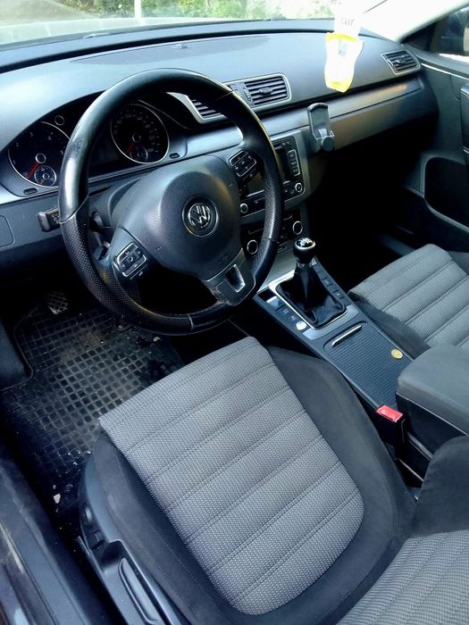 Volkswagen Passat 2011