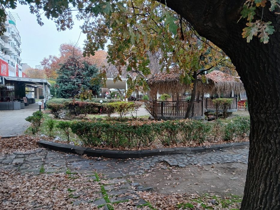 Тристаен апартамент Пловдив кв. Кършиякаа