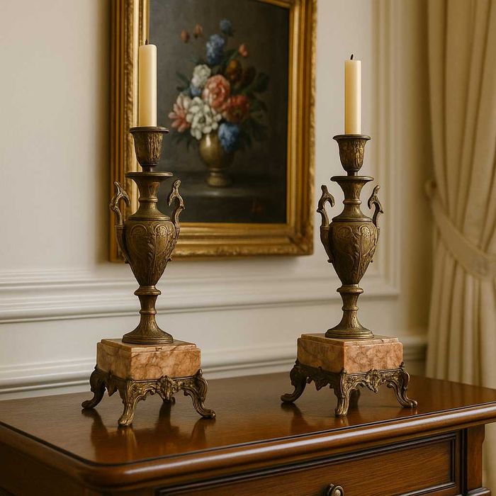 Антикварни свещници от XIX век