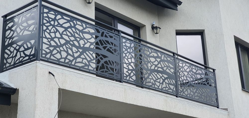 Porți și garduri din tablă decupată CNC tabla traforată