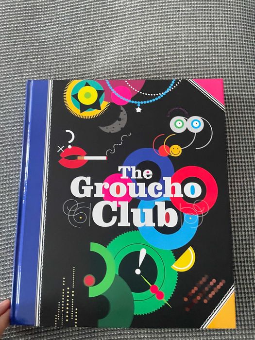 volum de arta postmoderna carte fotografie The Groucho Club noua