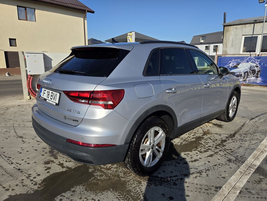 Audi Q3 2022, 71000 km, 1.5 tsi, 150 cp.