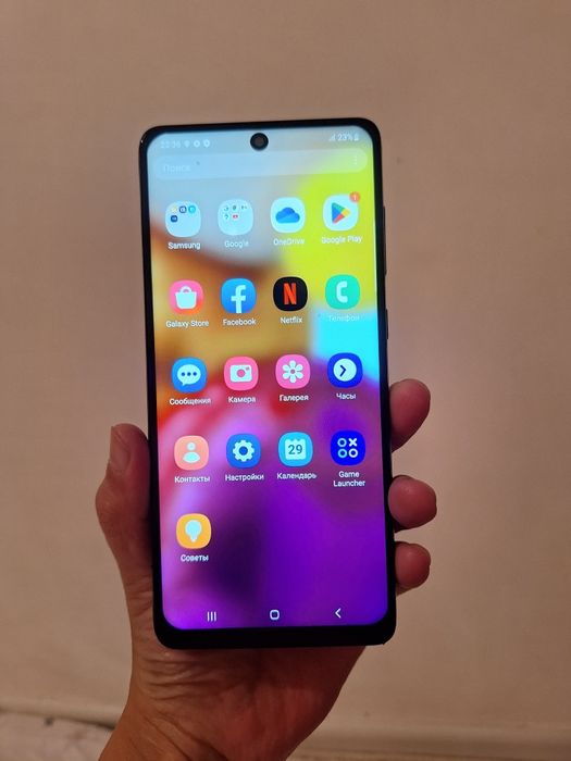Samsung A71 продам