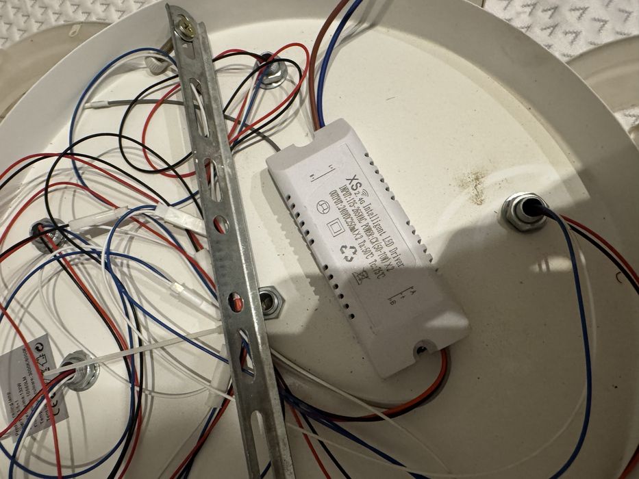 Luatra led alb rece, cald si neutru