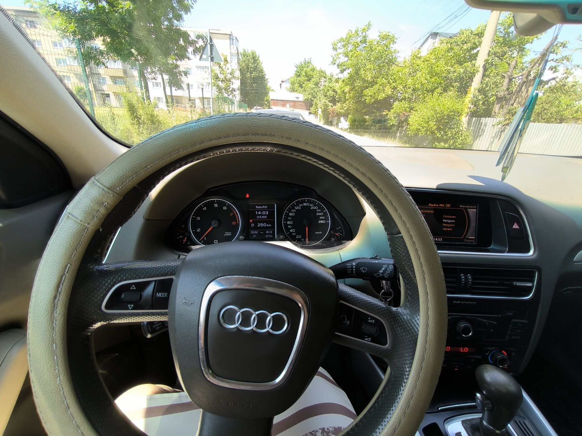 Vând Audi Q5  an 2009 EURO 5