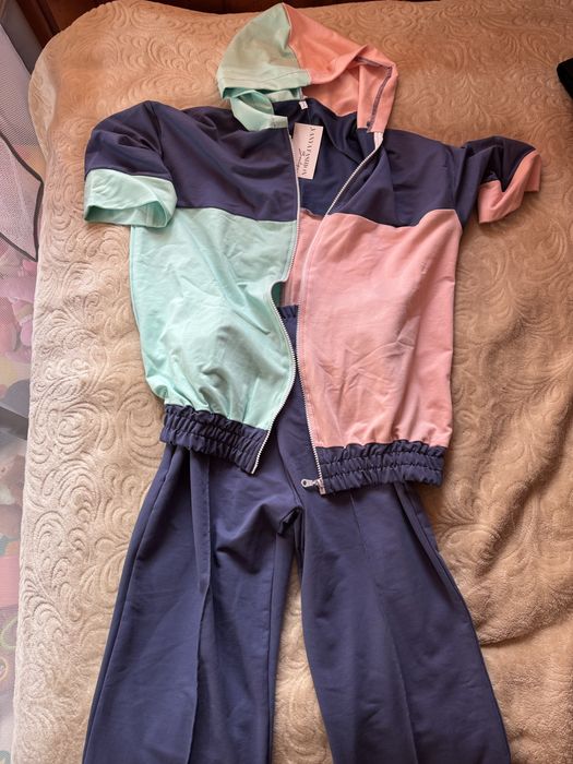 Нов Комплект от бутик Vanya Fashion
