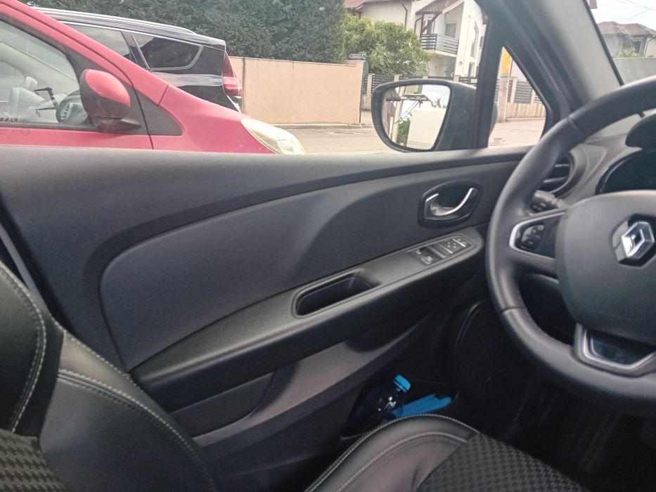Persoana fizica , clio 4 ,2018 ,6950 eu Neg