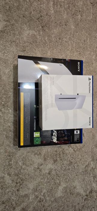 Playstation 5 Pro bundle cu EA FC26 unitate Disc Sigilat Garantie 2 a