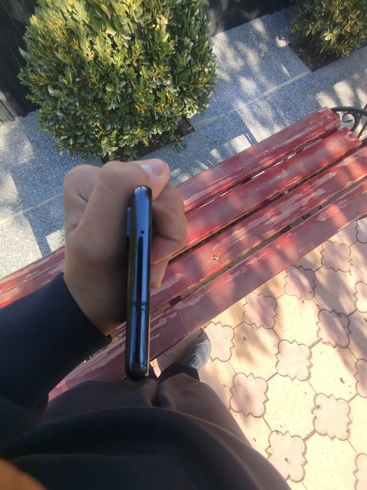 Samsung s20 FE 5g ideal срочно сотилади торг бор