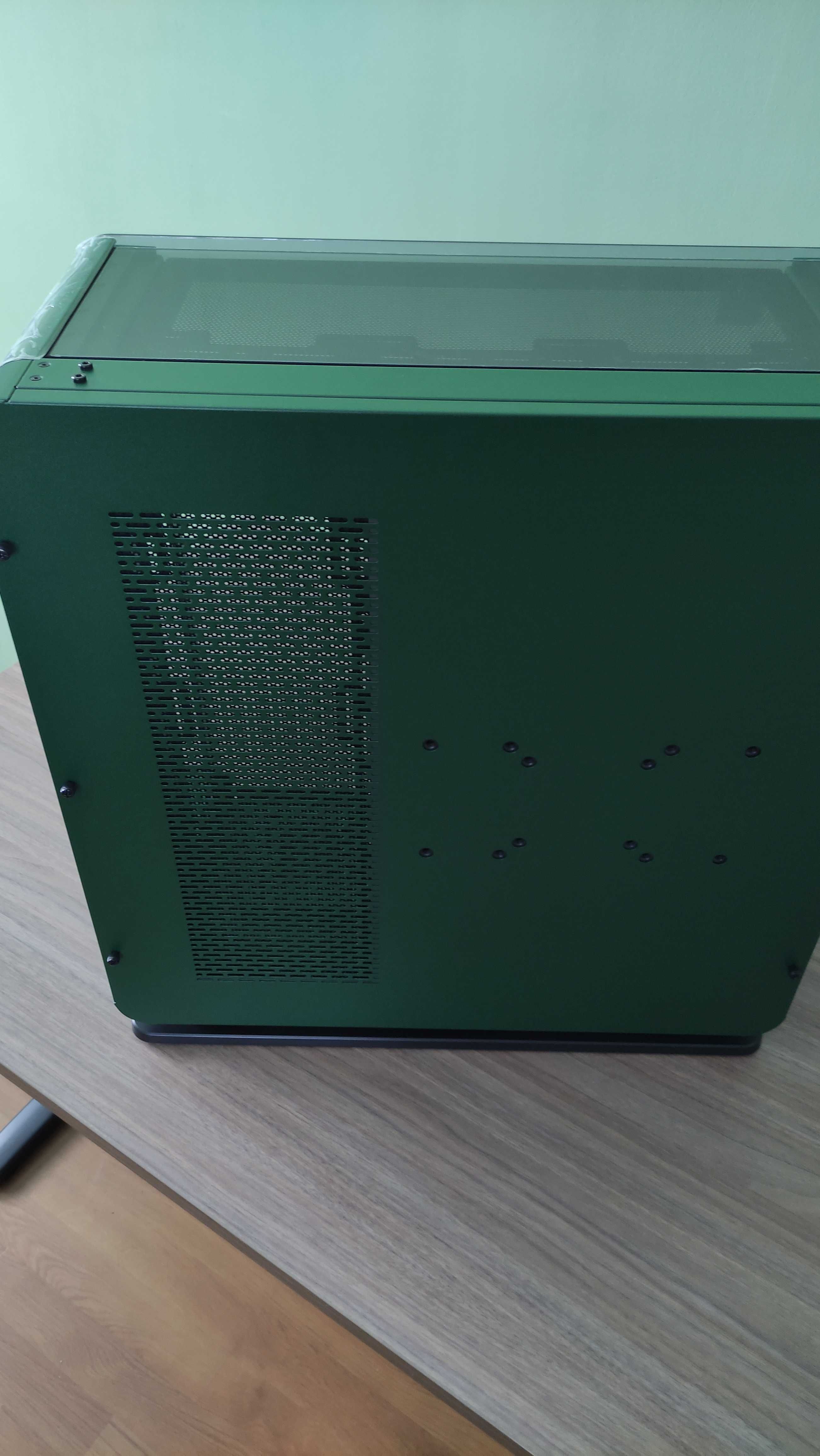 Компютърна кутия Thermaltake Core P6 Green