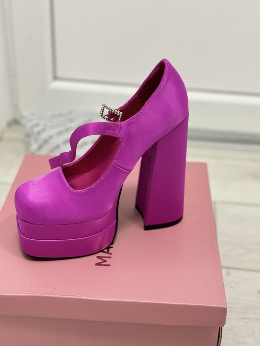 Pantofi platforma si toc fucsia