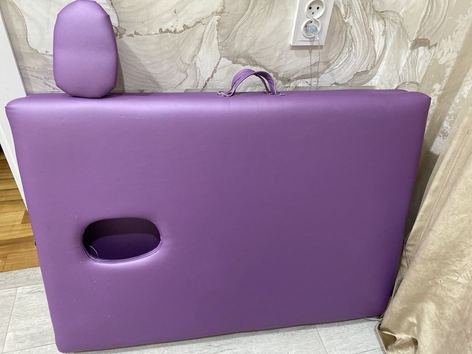 Продам проффессиональную кушетку