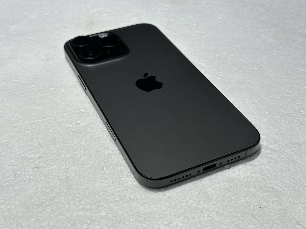 iPhone 16 PRO MAX 256Gb Black titanium Neveroocked 100% bateria 59cic