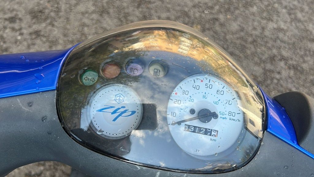 Piaggio Zip 50 4T