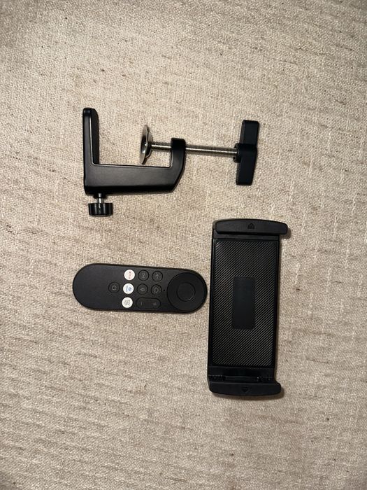 Suport de telefon pentru birou