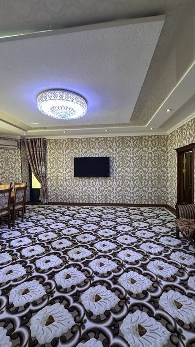 Продается 3 ком. Квартира площадью 120 кв.м. По ул. Ахунбабаева