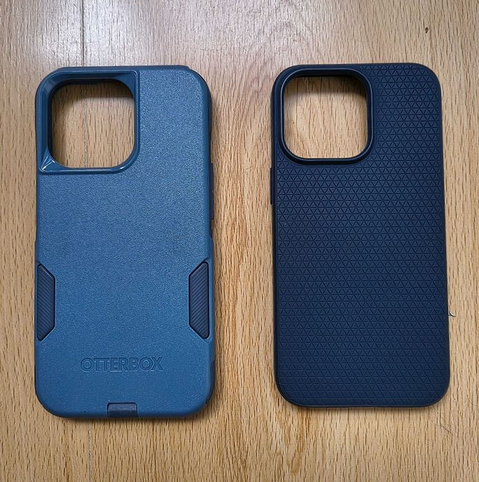 Huse Spigen liquid air + Otter Box commuter pentru iPhone 13 pro