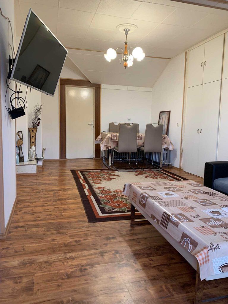 Дава се под наем Двустаен апартамент в Бургас, Сарафово - 55 кв.м за 200 € - Снимка #12