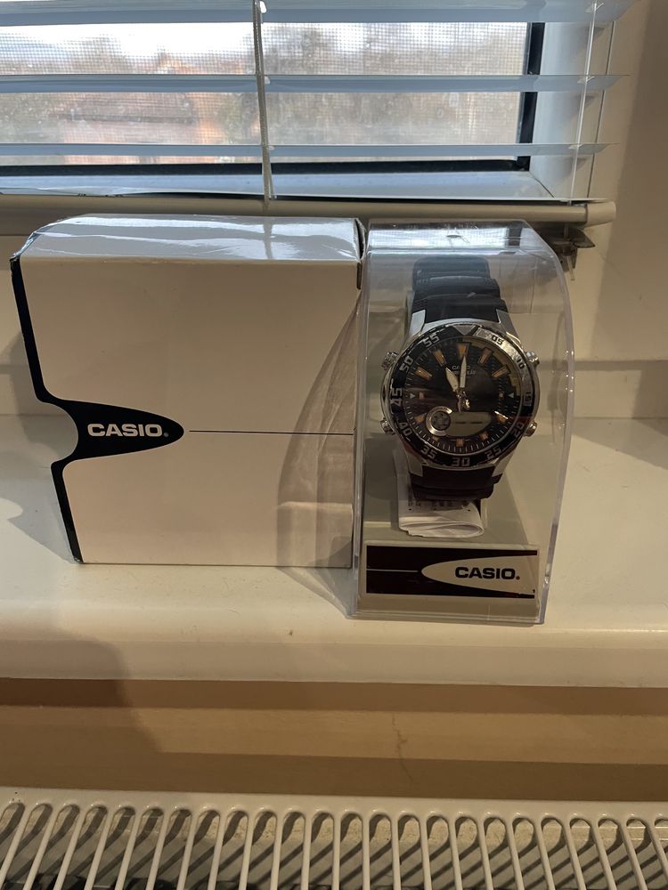 Casio AMW 710 часовник Касио