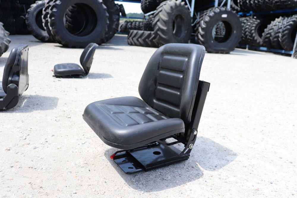 Scaun Universal Tractor U650 U445 Fiat cu Garantie si Livrare