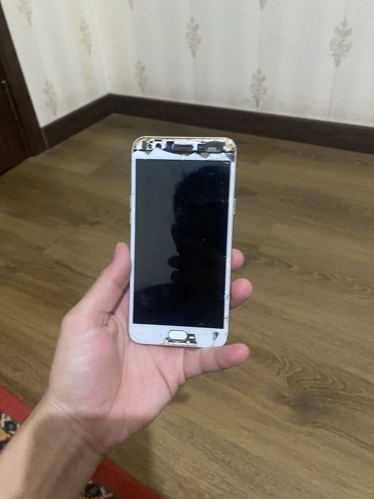 Oppo f1.