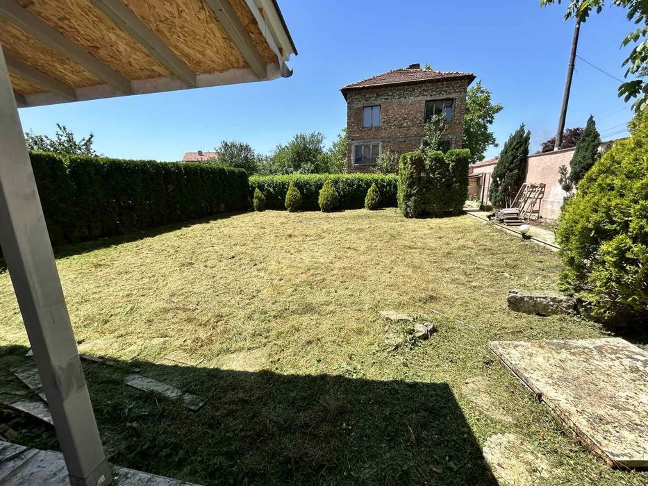 Косене и поддръжка на дворове