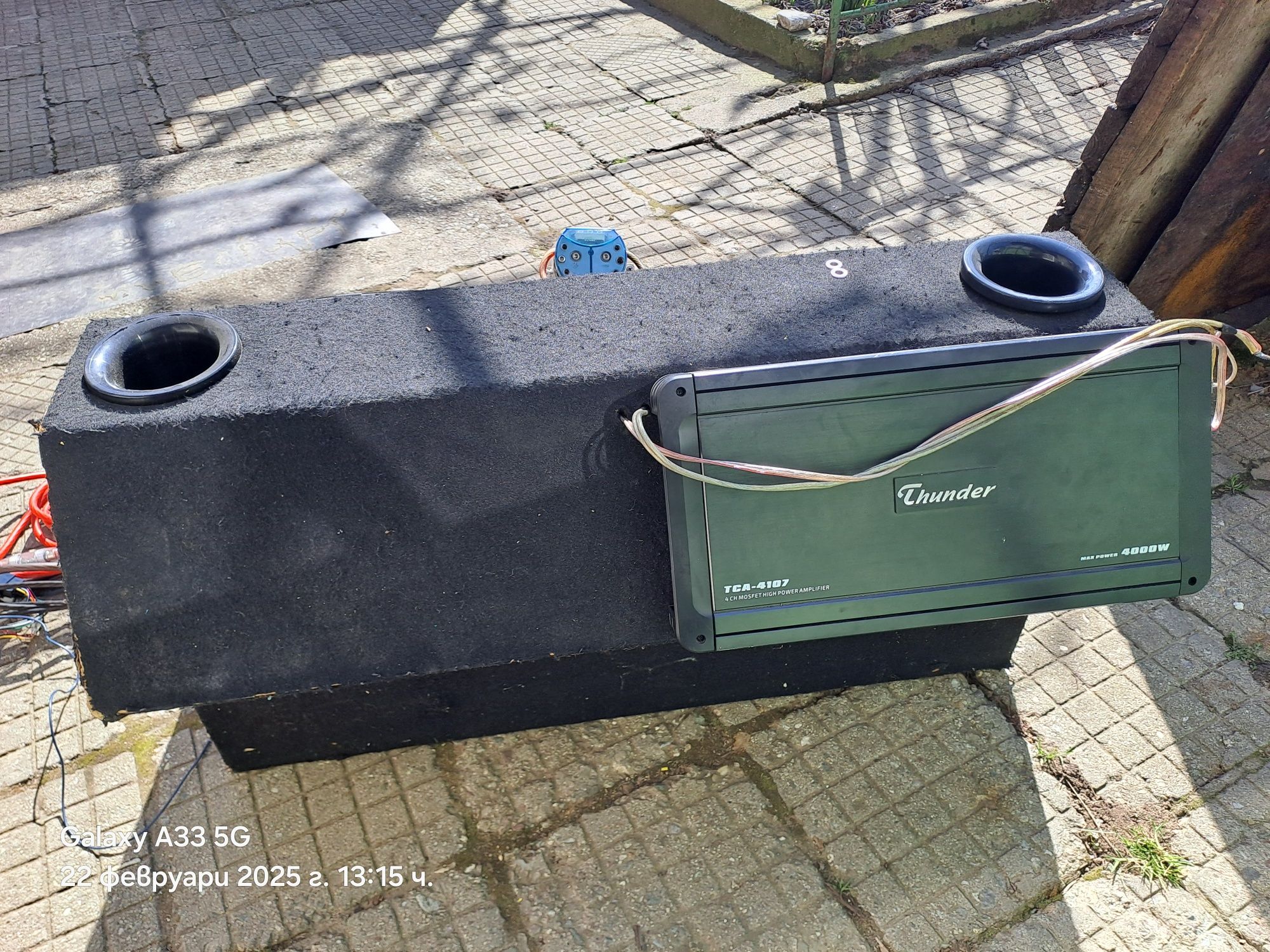 Baskasa HERTZ s dve 15ki