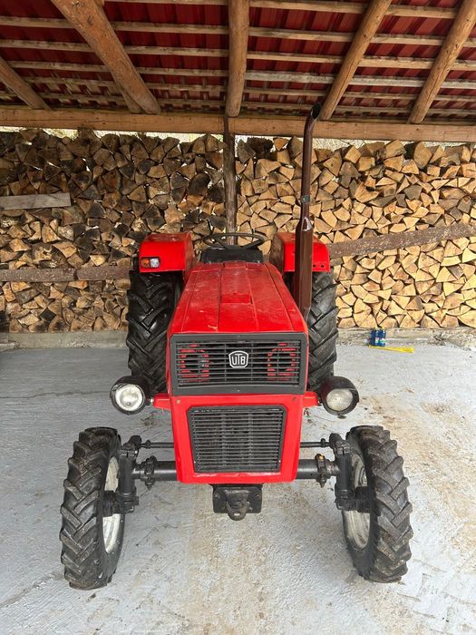 Tractor utb 640.