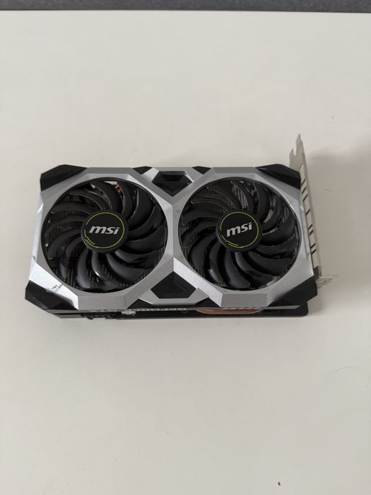 Placa video GeForce 1660 Ventus XS 6G OC + Sursa Corsair CX550M