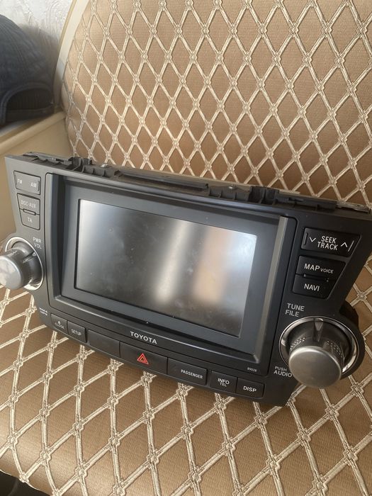 Магнитола оригинал TOYOTA HIGHLANDER оригинал